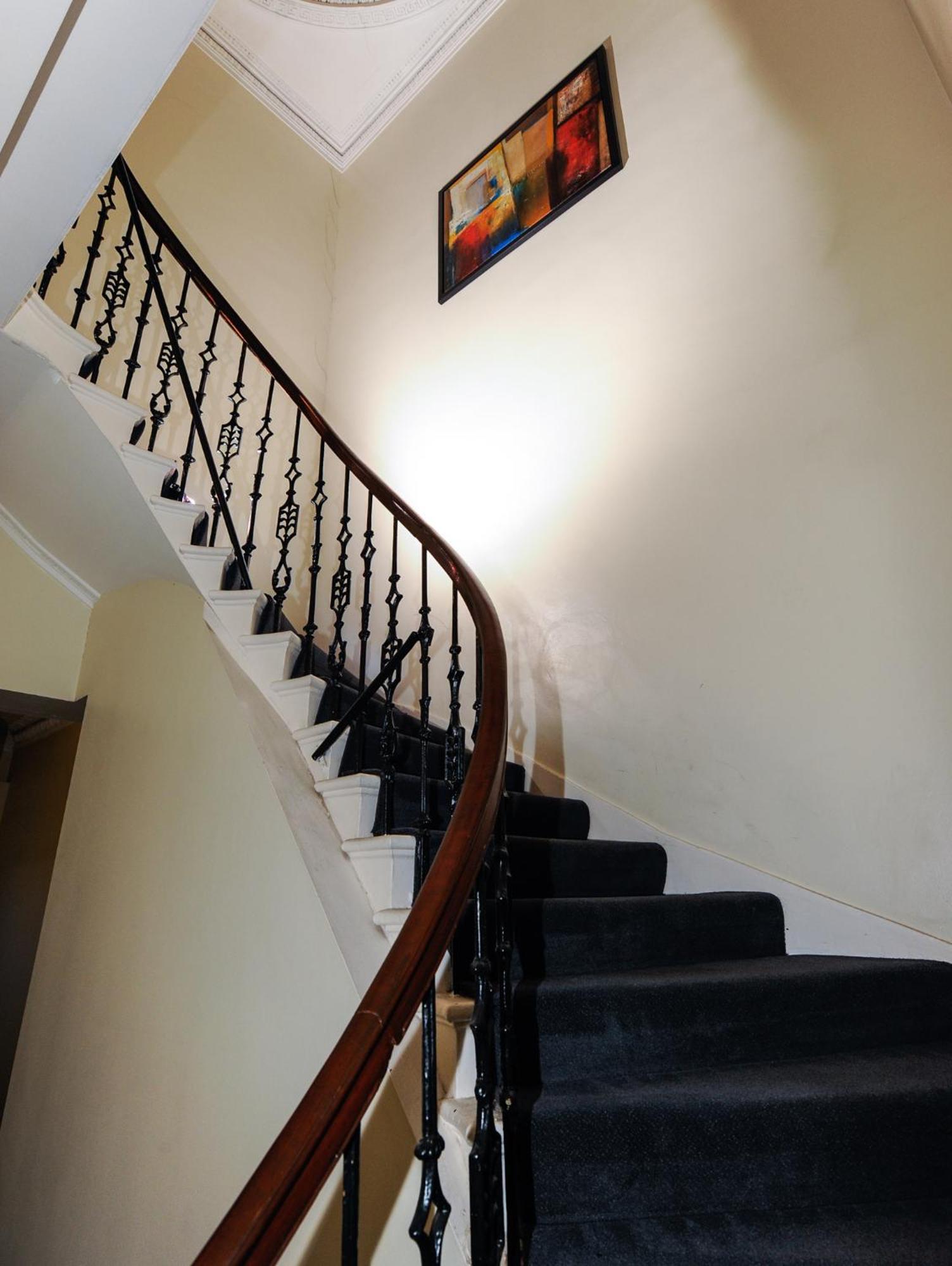 Southside Apartments By Destination EDI Room photo